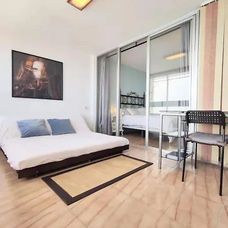 With Fantastic Seaview Апартаменты *