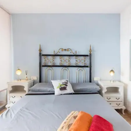 With Fantastic Seaview Apartment Alicante
