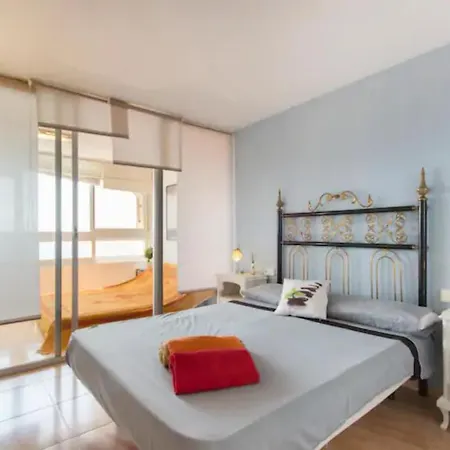 With Fantastic Seaview Apartment Alicante